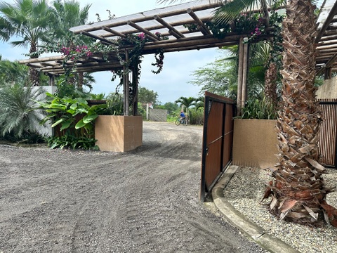 5 razones para invertir en casas de venta en Ayampe Ecuador Casas de venta en Ayampe Ecuador frente al mar